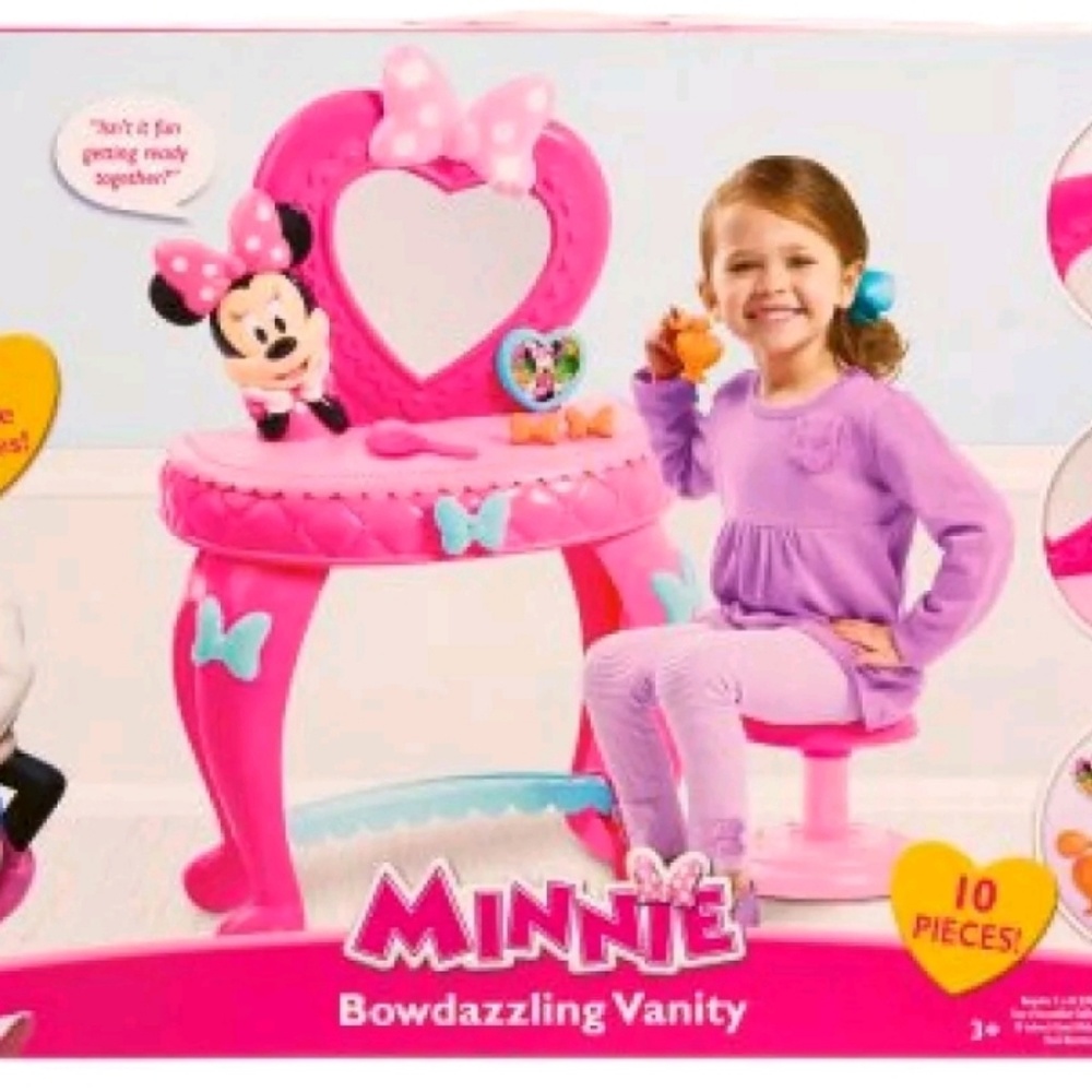 Disney's Minnie Bowdazzling Vanity